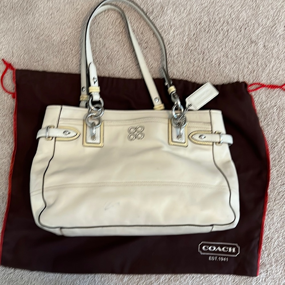 Coach white leather tote/shoulder bag
